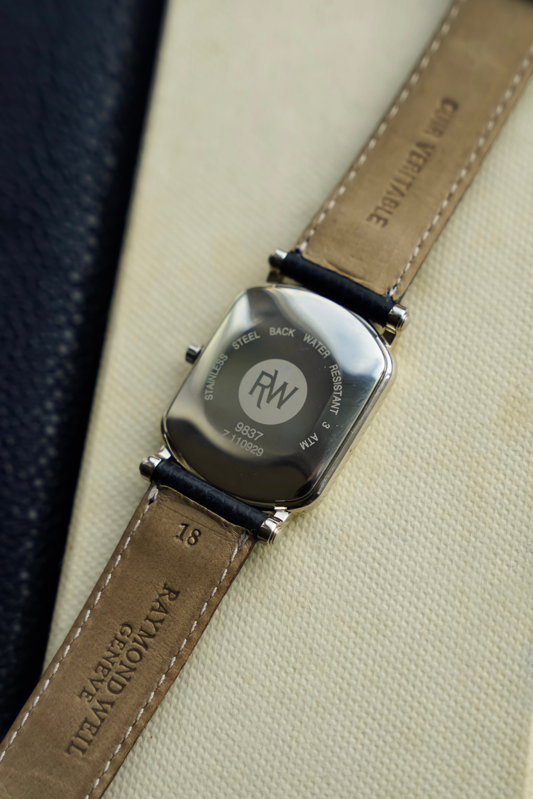 Raymond Weil Ellipse