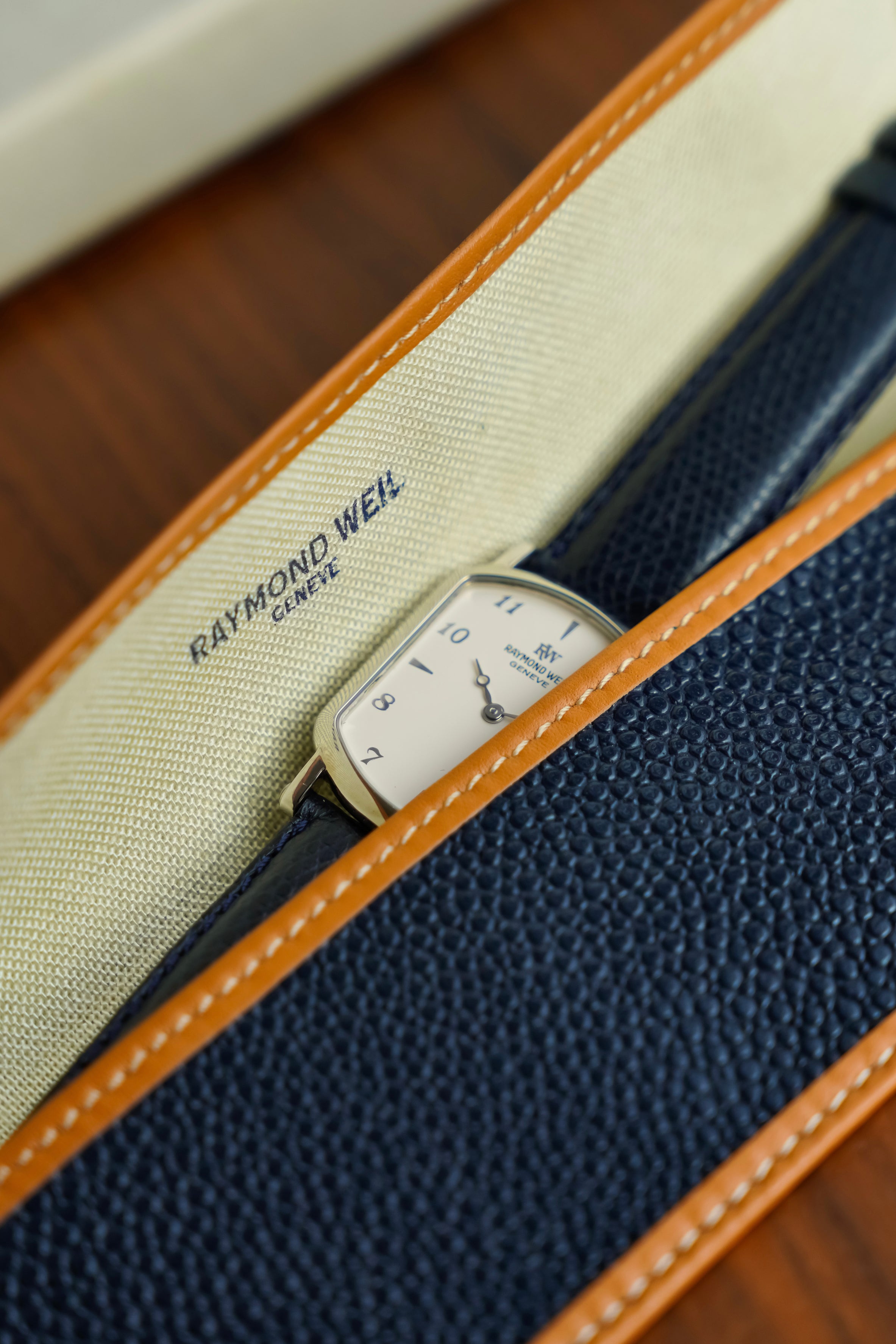 Raymond Weil Ellipse