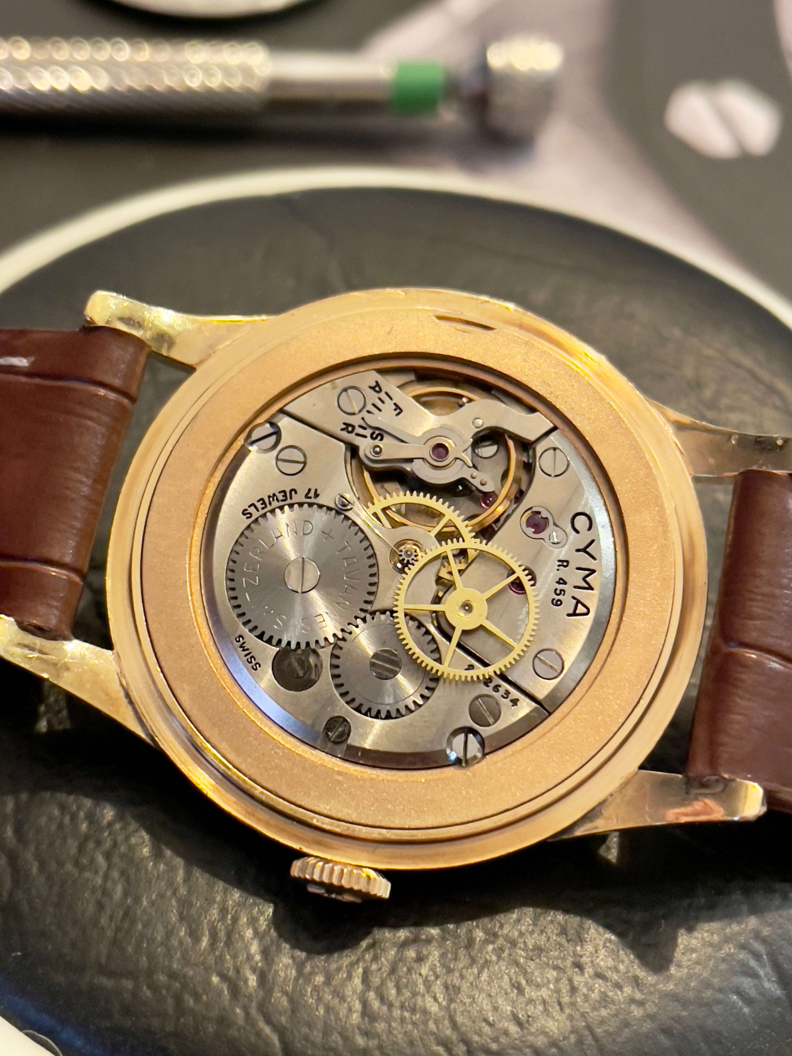 (SOLD OUT) Cyma Triplex "Cymaflex" Seconde Vintage