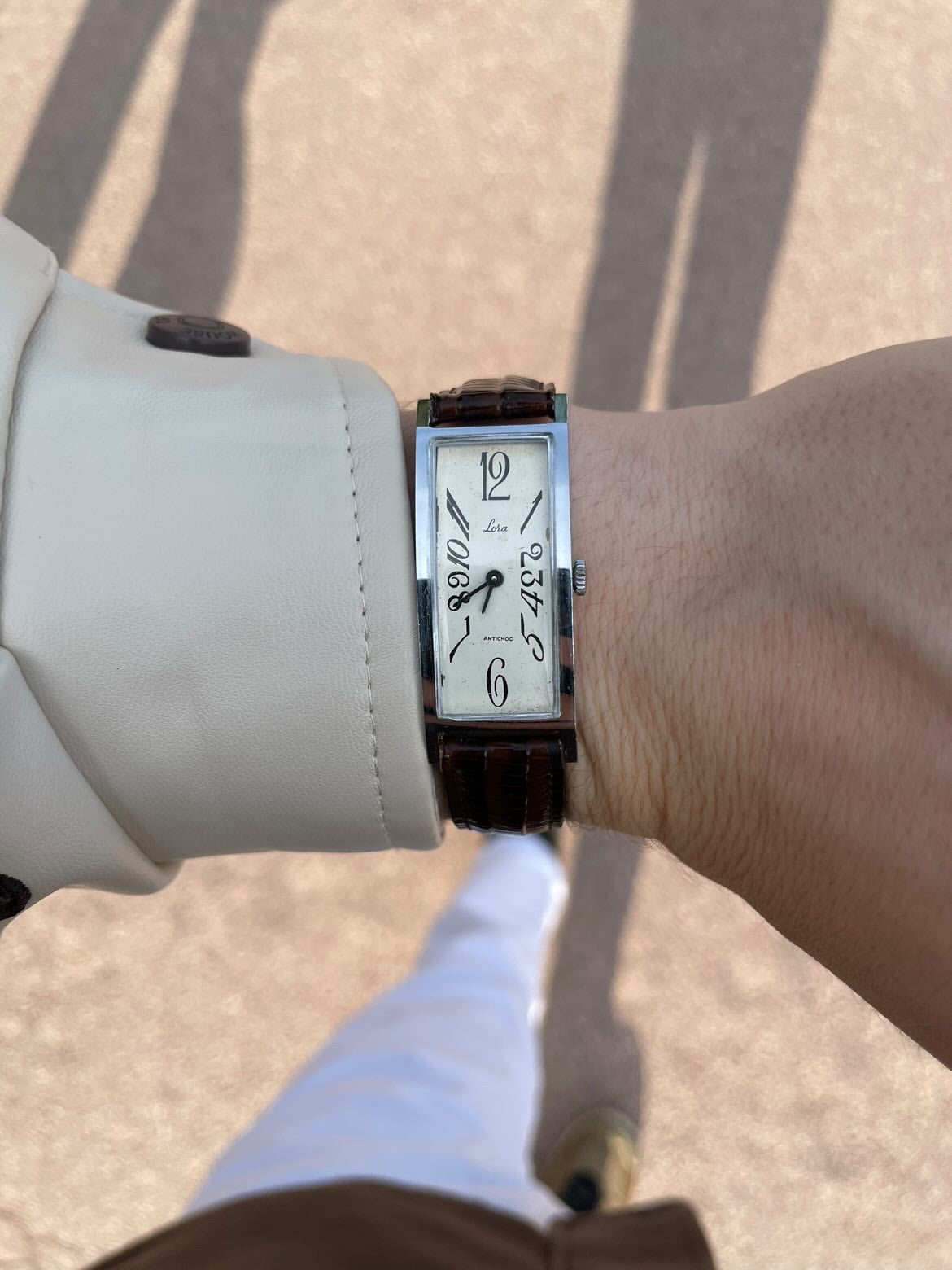 (SOLD OUT) Lora Cintrée Seconde Vintage